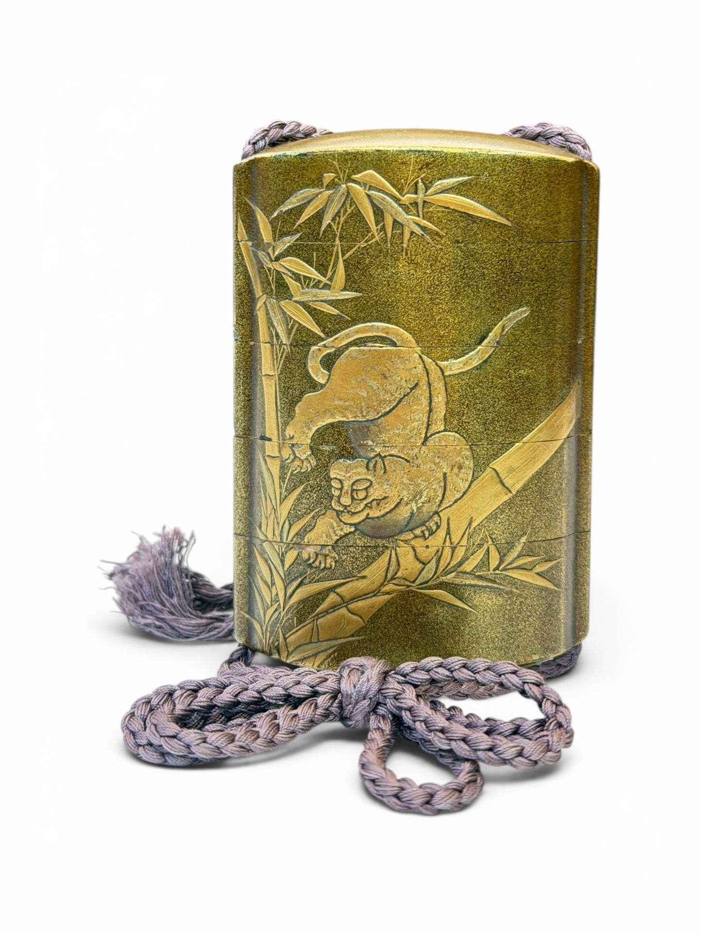 A Fine Japanese Gold Lacquer Five-Case Inrō with Tiger and Dragon.Meiji period