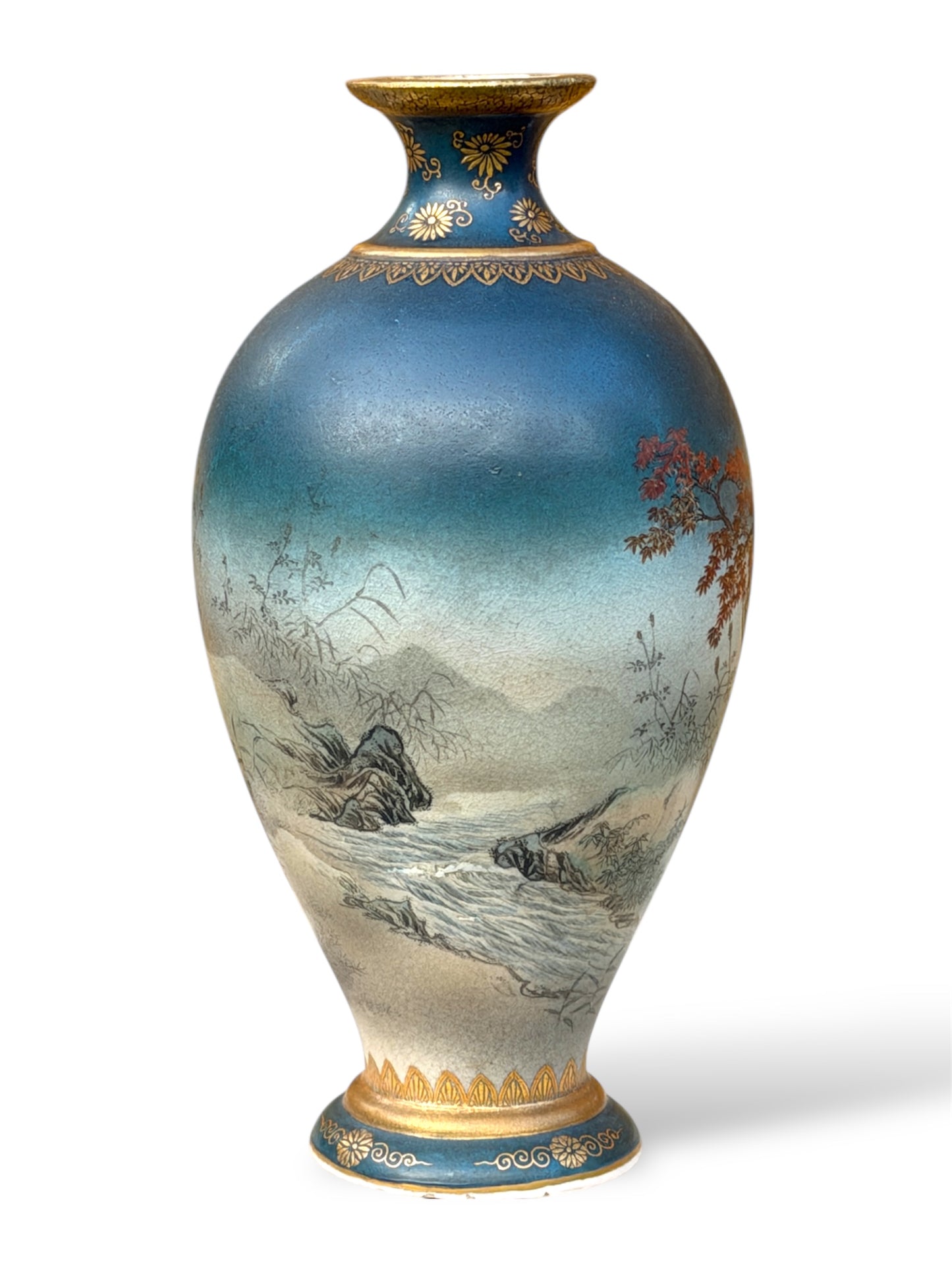 Fine Japanese Satsuma Vase with Roosters and Autumn Maple by Gyokusen, Meiji Period