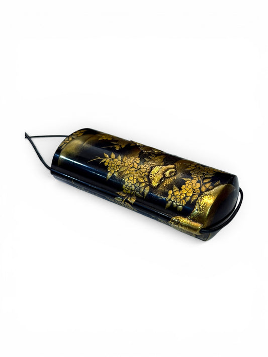 A Fine Japanese Gold Lacquer Five-Case Inrō
Meiji period, late 19th century