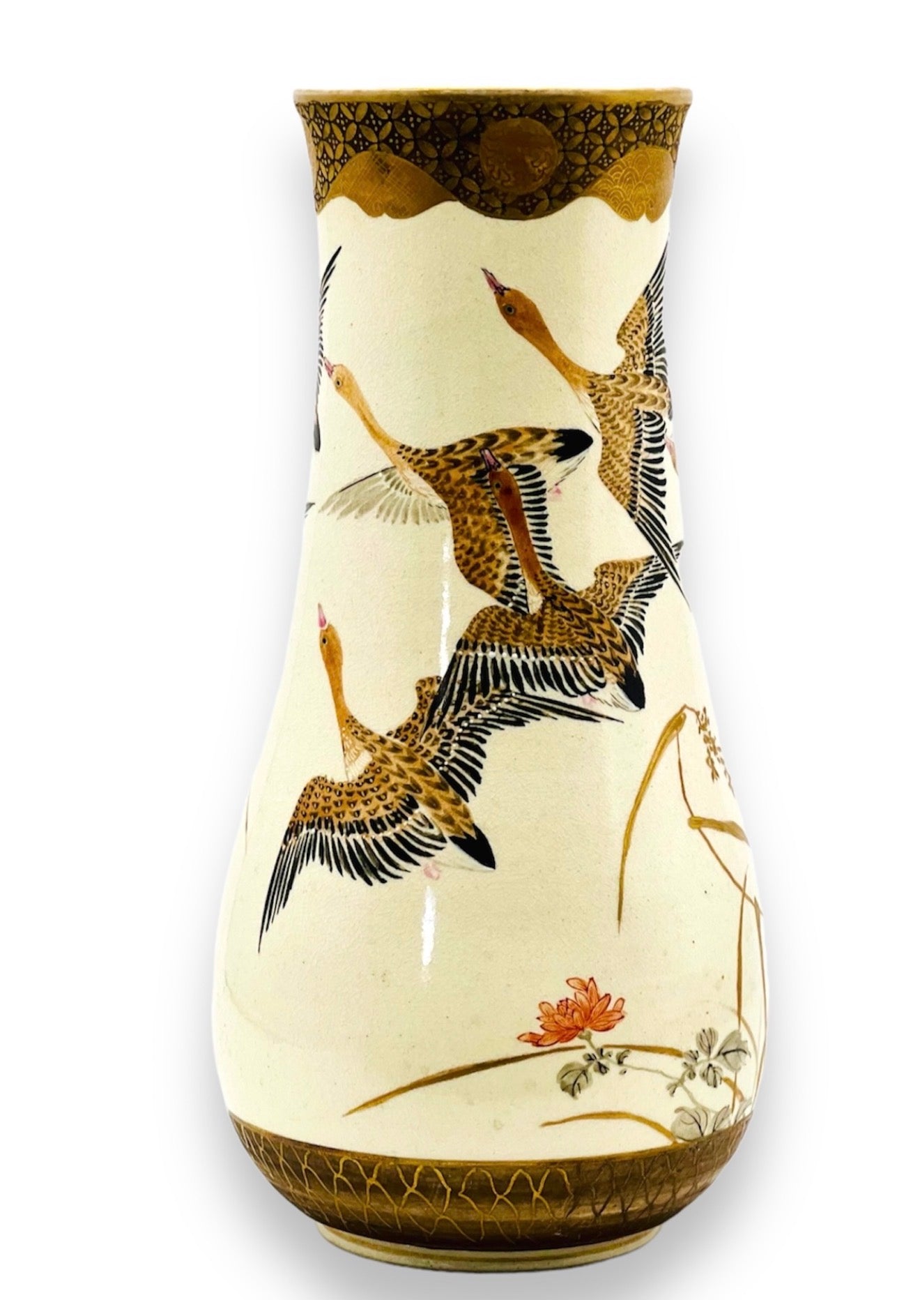 A Fine Japanese Satsuma Earthenware Vase by Taizan Yōhei (帯山与平)Meiji period