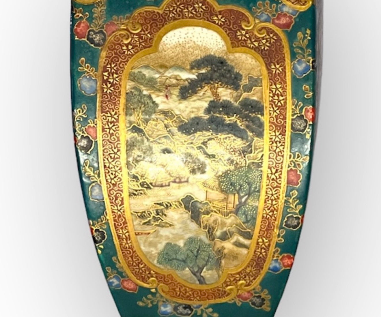 An Important Pair of Kyoto Satsuma Square-Section Vases by Ryōzan, Meiji Period