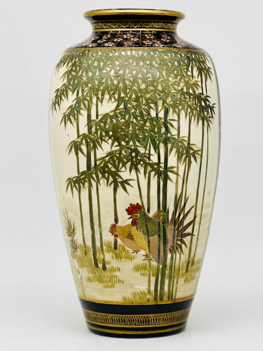 A Fine Japanese Satsuma Vase by Kinkozan.Meiji Period