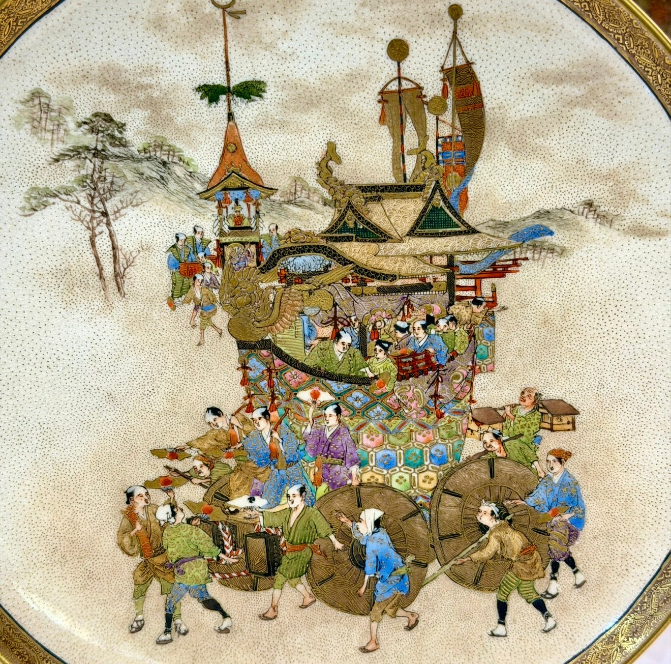 A Fine and Highly Detailed Satsuma Earthenware Charger, Signed Hōzan (保山), Meiji Period