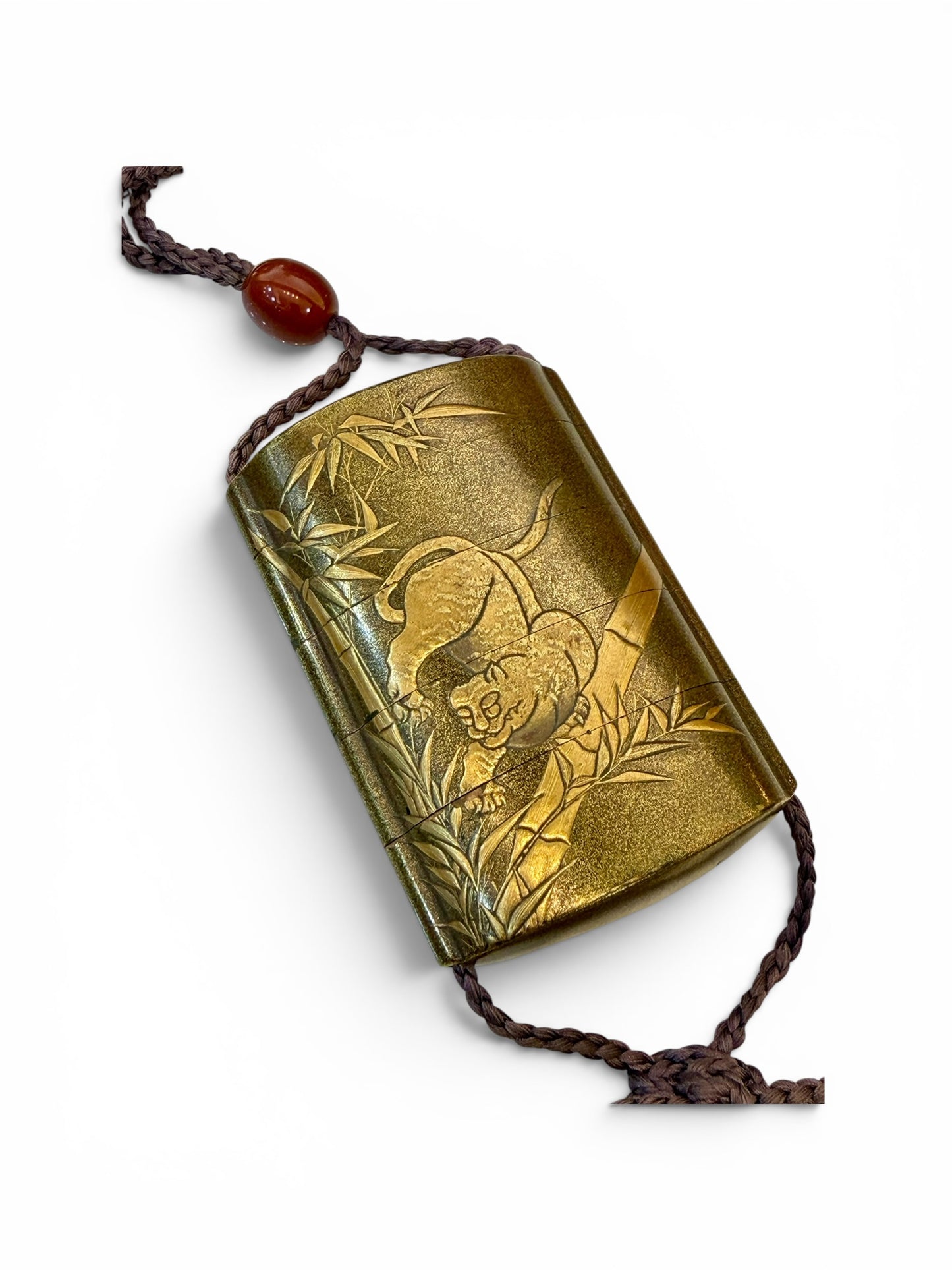 A Fine Japanese Gold Lacquer Five-Case Inrō with Tiger and Dragon.Meiji period