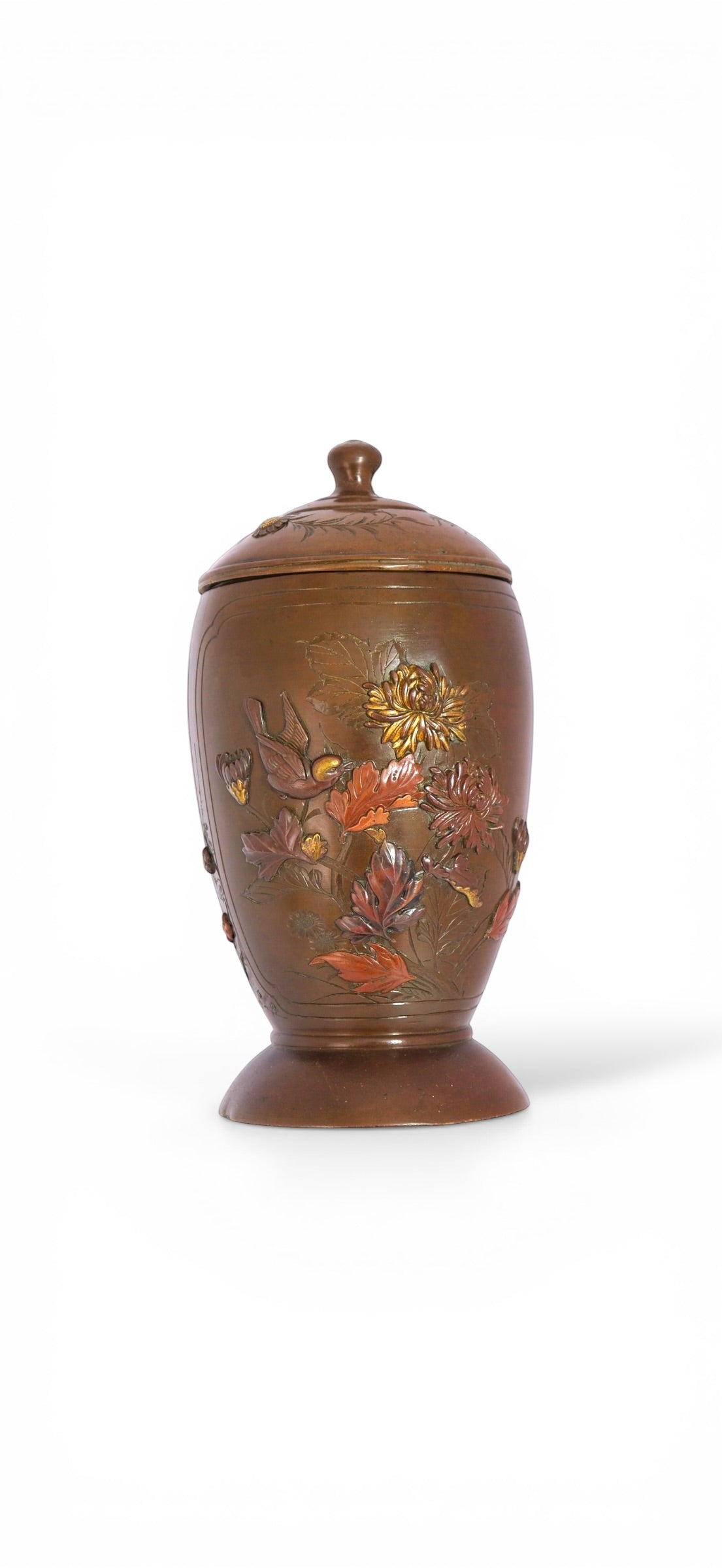A Fine Japanese Bronze Vase and Cover, Taishō Period
