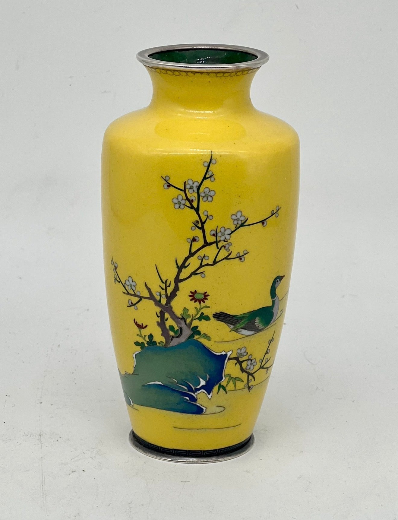 A Fine Japanese Cloisonné Enamel Vase. Taisho period