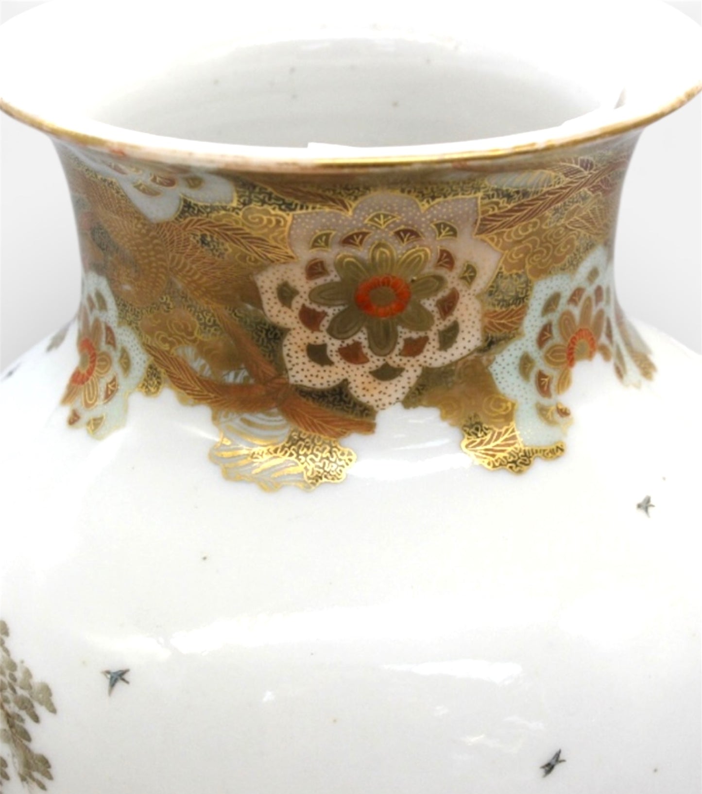 Exceptional Meiji Kutani Vase Depicting an Imperial Court Procession.Meiji period