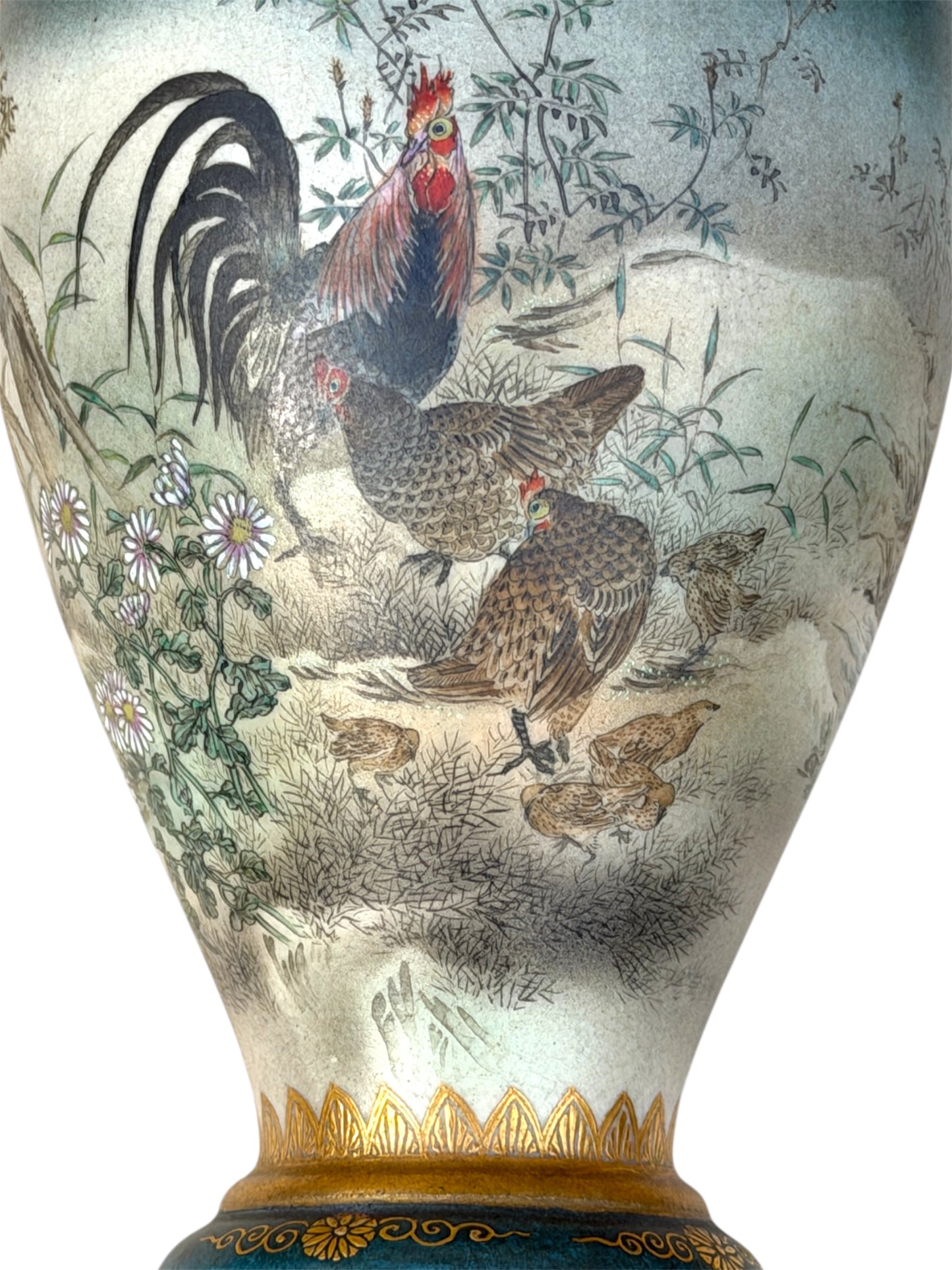 Fine Japanese Satsuma Vase with Roosters and Autumn Maple by Gyokusen, Meiji Period