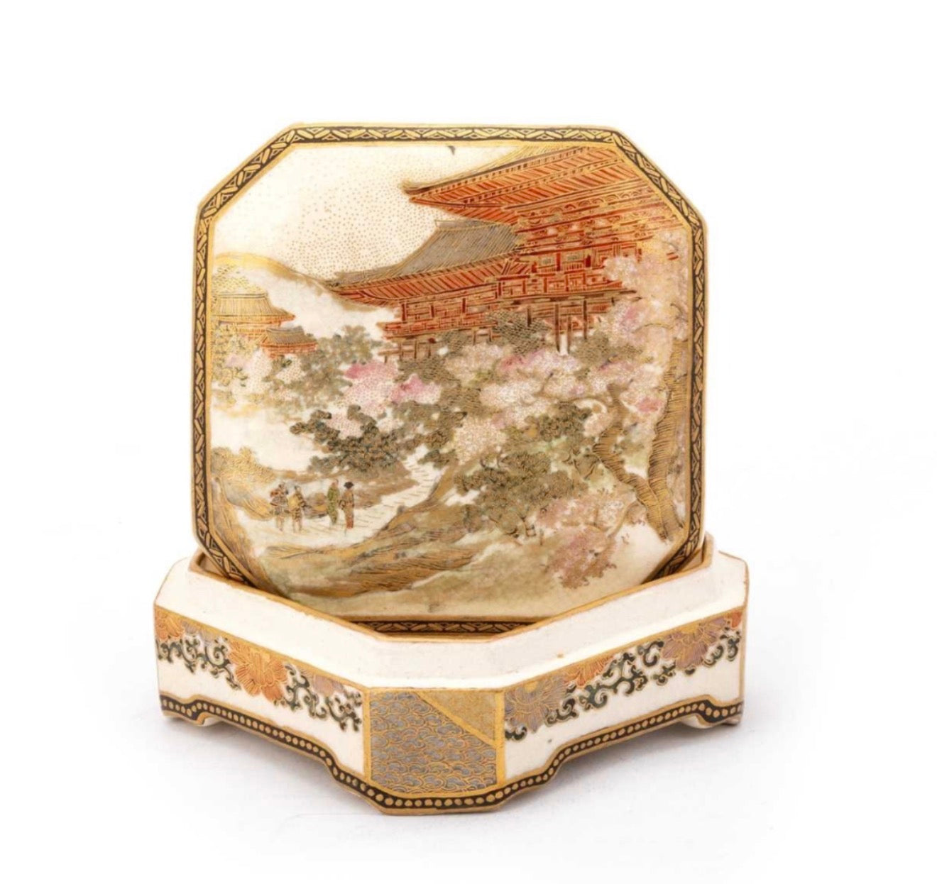 A Japanese Satsuma Earthenware Box and Cover
By Senzan, Meiji Period