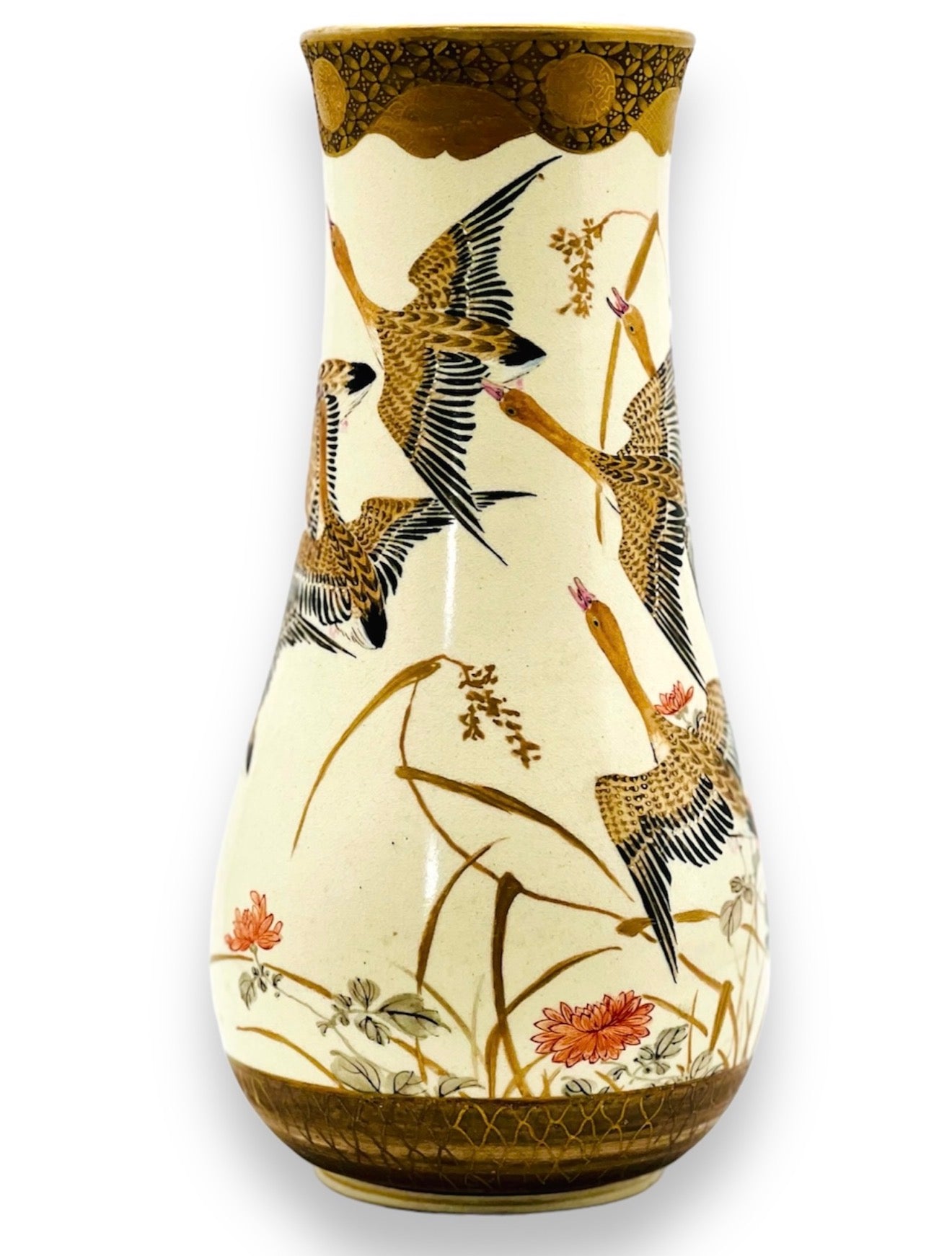 A Fine Japanese Satsuma Earthenware Vase by Taizan Yōhei (帯山与平)Meiji period