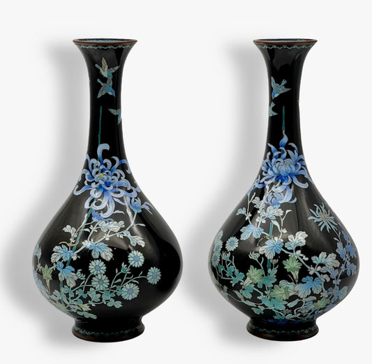 A Fine Pair of Japanese Cloisonné Enamel Oviform Vases,Meiji period