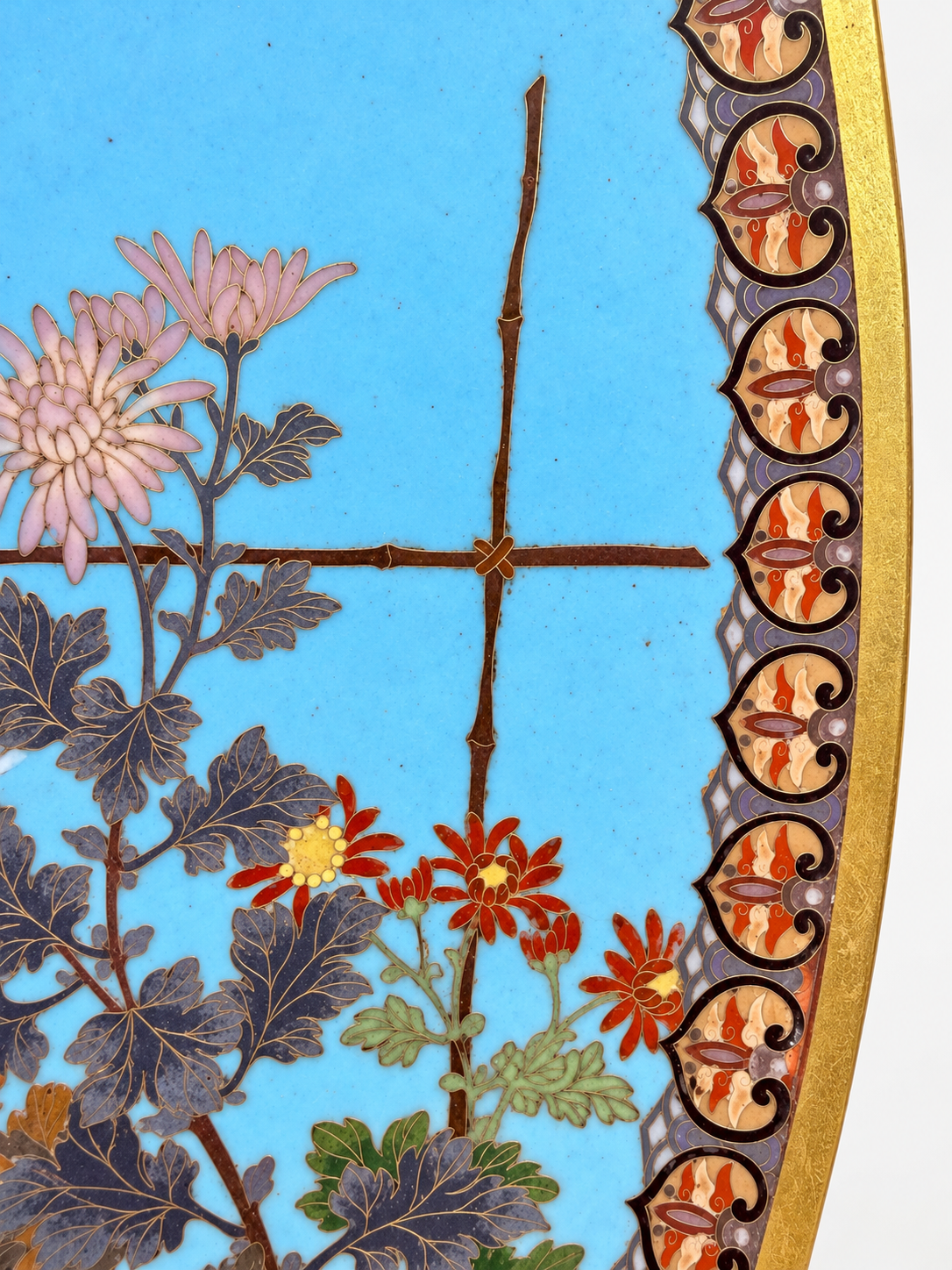 A Fine Japanese Gold-Wire Cloisonné Enamel Charger, in the Manner of Namikawa Sosuke
Meiji period (1868–1912)