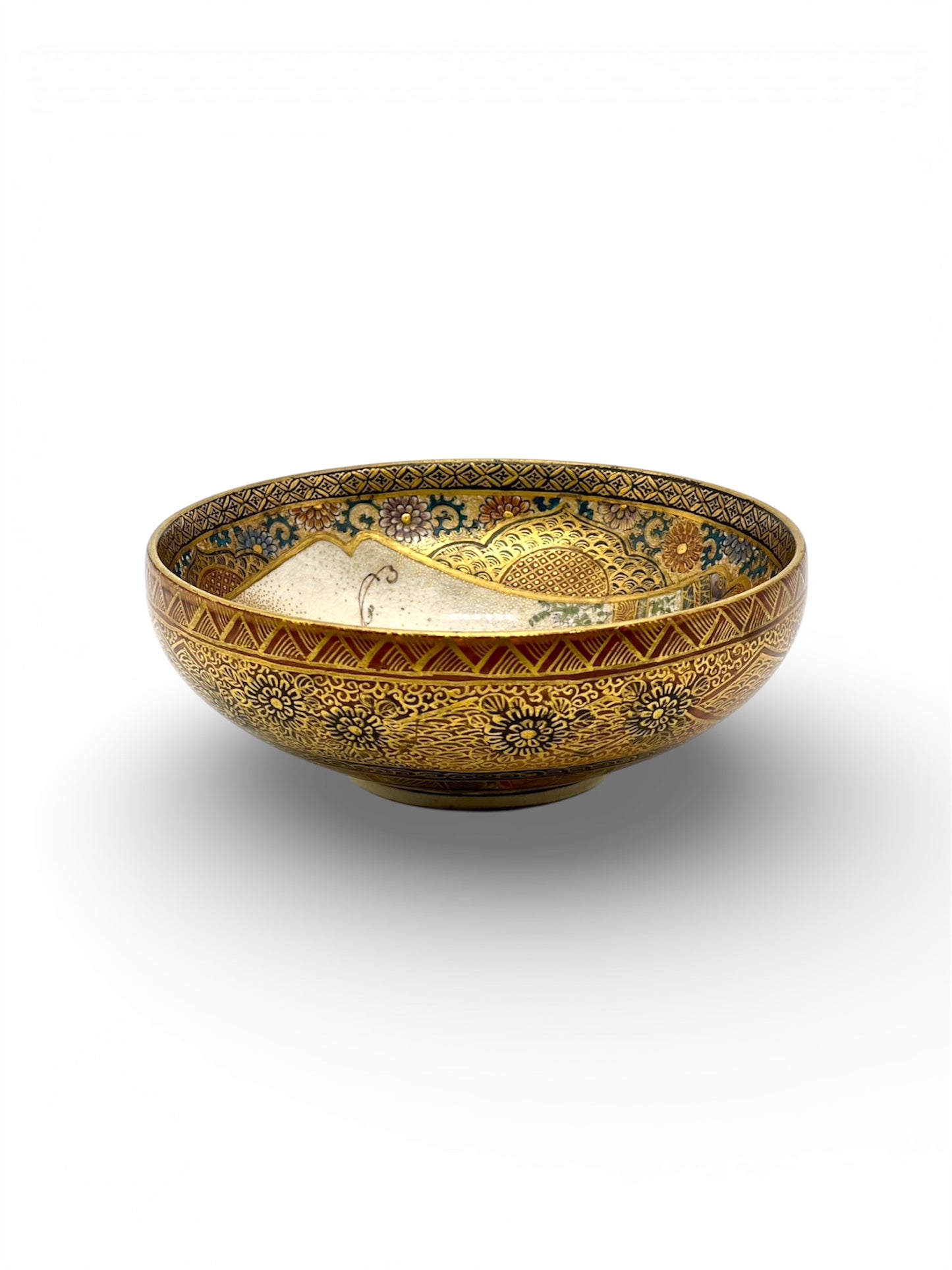 A Fine Japanese Satsuma Earthenware Bowl, Signed -Toyama.Meiji Period