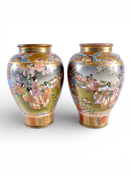 A Fine Pair of Japanese Satsuma Vases By Shōzan. Meiji period