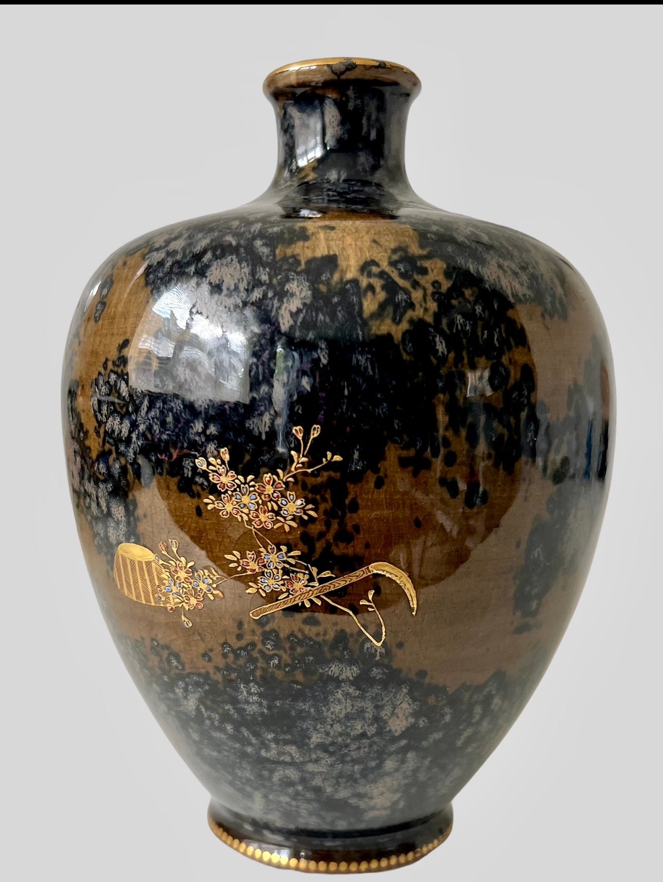 An Unusual Japanese Satsuma Vase with Eagle and Cherry Blossom By Kinkōzan, Meiji Era (Late 19th Century)