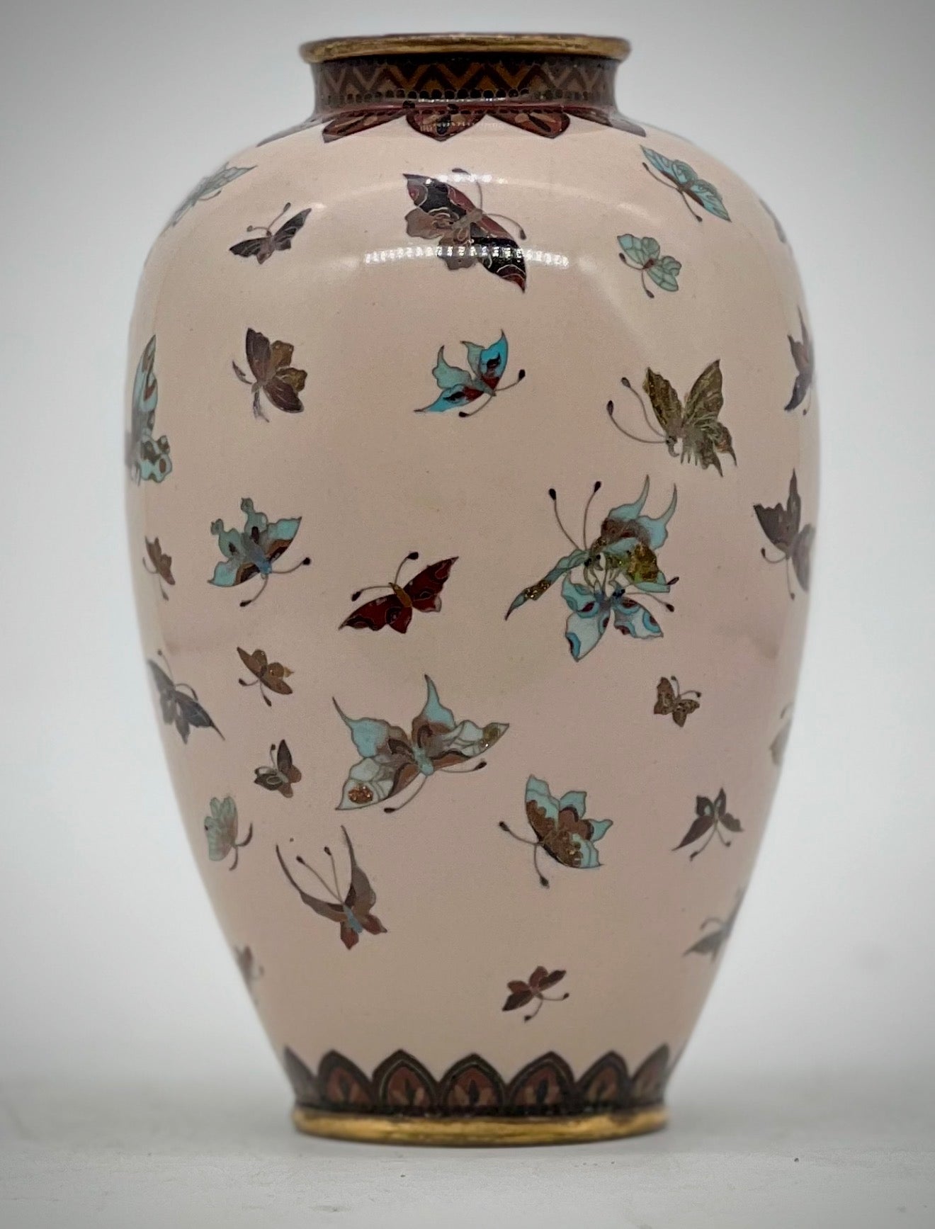 A Exceptional Japanese cloisonne enamel butterfly vase.