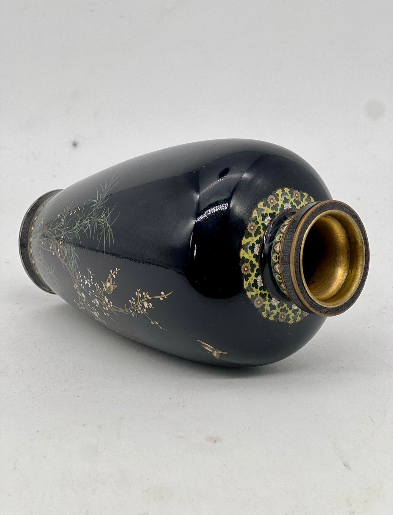 A Fine Japanese Cloisonné Enamel Vase Attributed to Hayashi Kōdenji , Meiji period